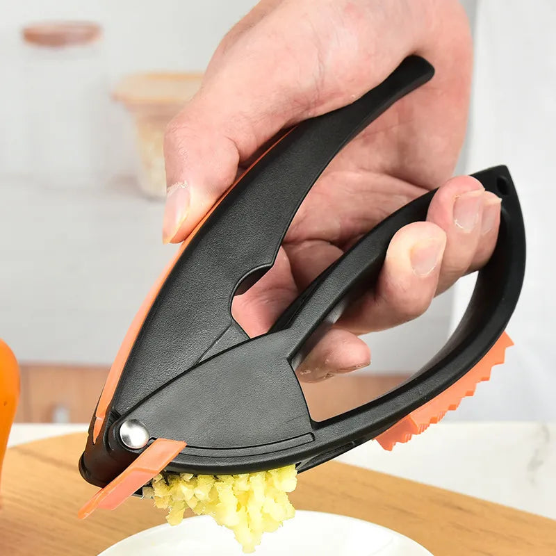  Garlic Press 